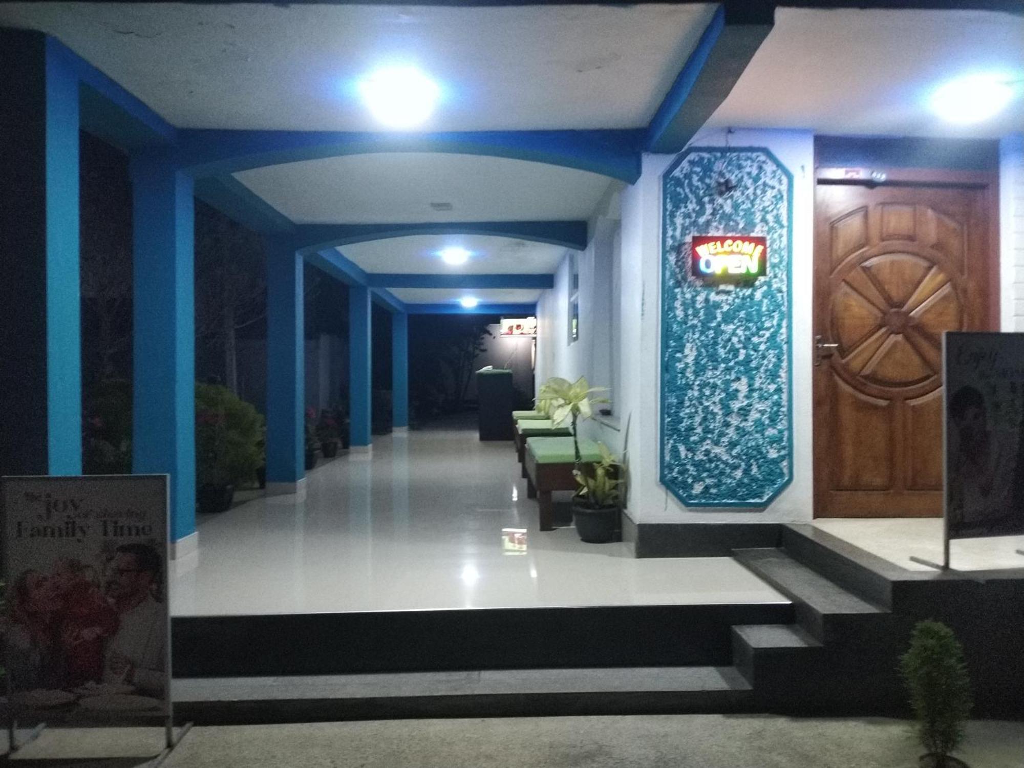 Blue Bell Hotel Негомбо Экстерьер фото